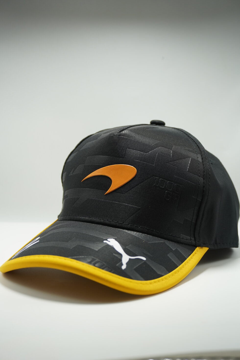 Oscar Piastre's Cap McLaren's F1 1000th Race Limited Edition